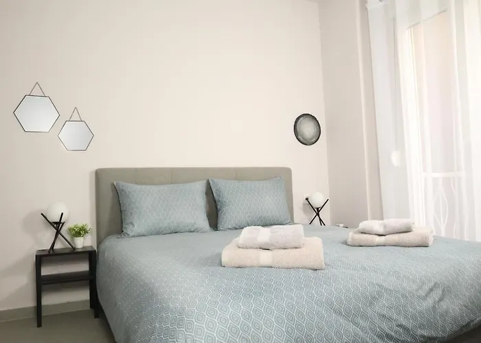 Agia Sofia Noir Apartment